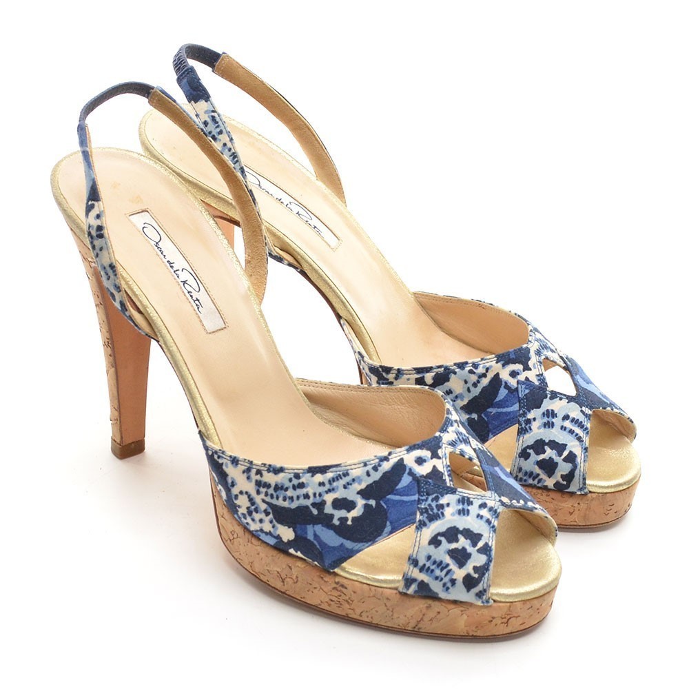 Oscar de la Renta Blue Silk Platform Slingback Pumps 38.5